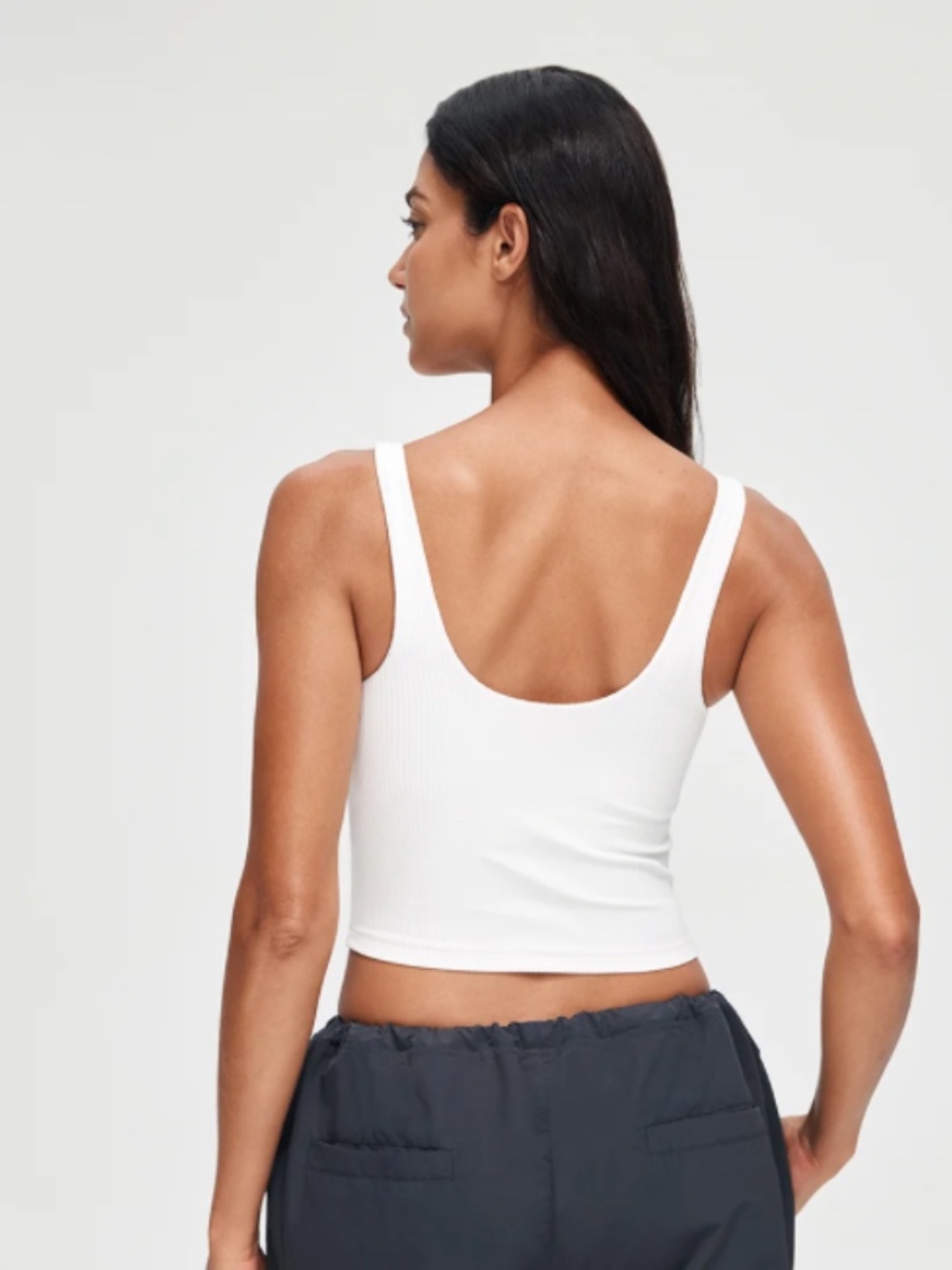 Athena Ribbed longline Tank Top - Picture 2 of 4